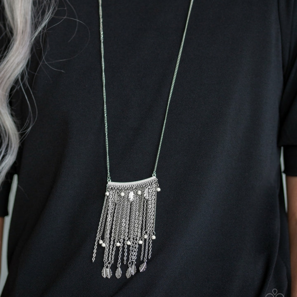 On The Fly white necklace